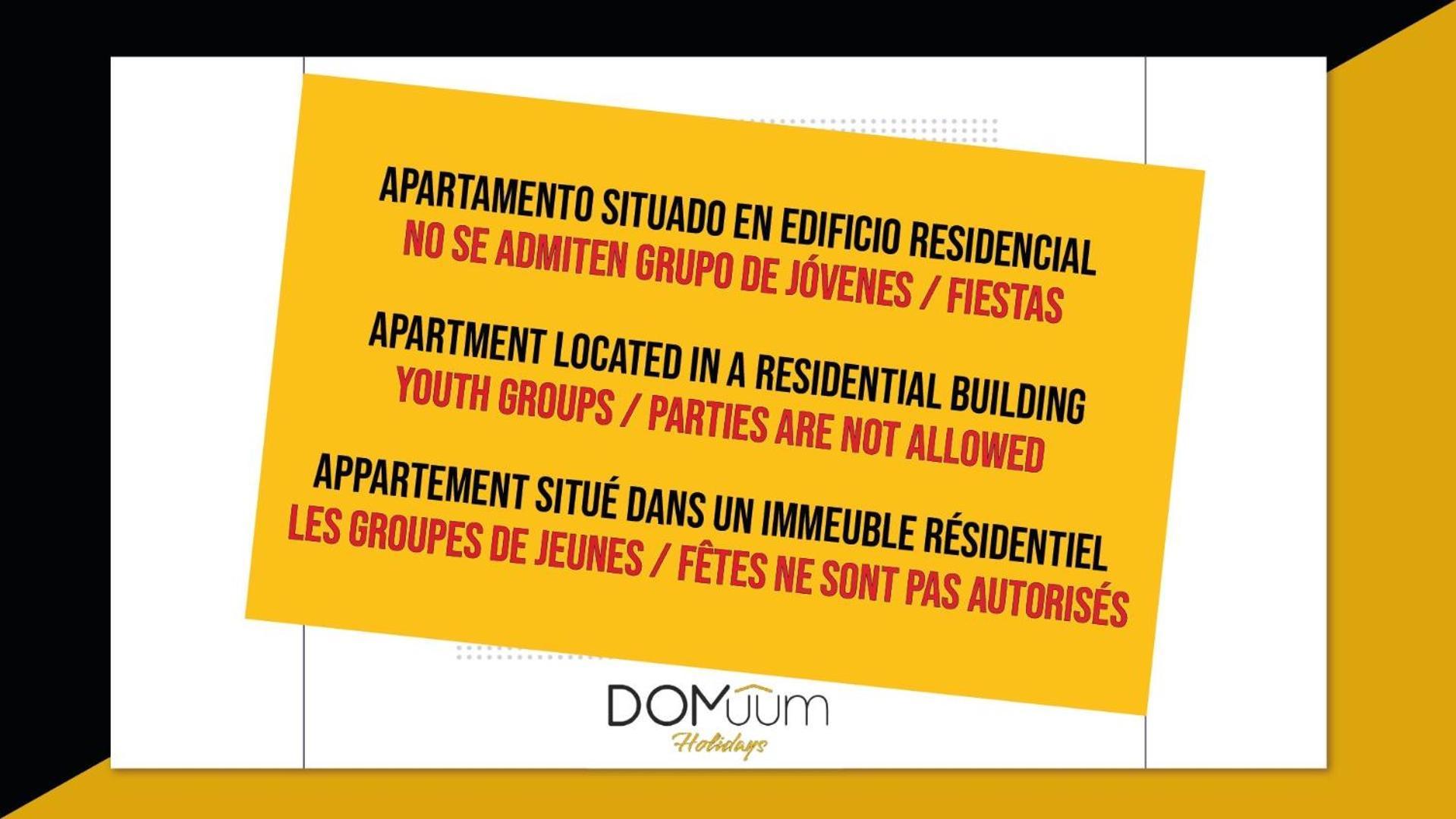 Domuum Holidays - Festival Village Salou Esterno foto