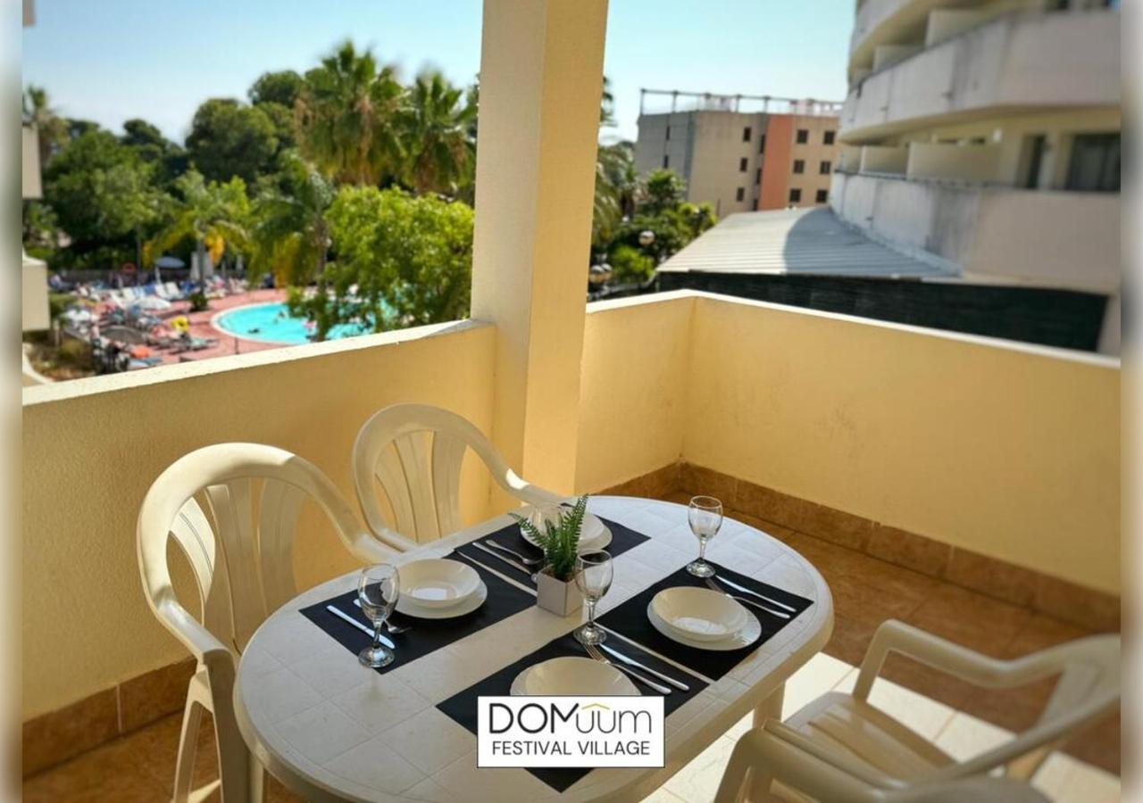Domuum Holidays - Festival Village Salou Esterno foto
